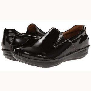 Alegria Men's Choco Slides